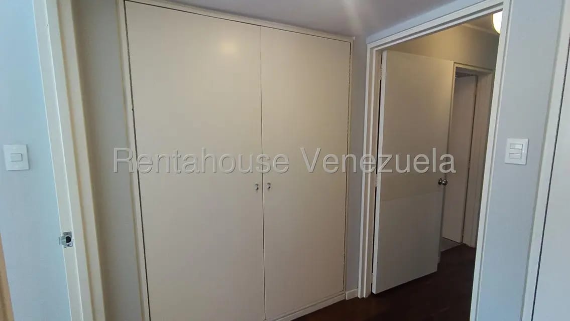Apartamento (1 Nivel) en Alquiler en Santa Rosa de Lima, Distrito Metropolitano - 43