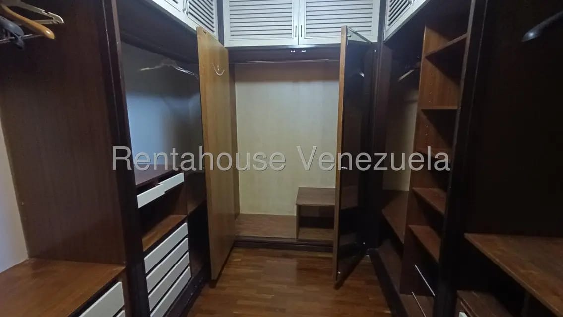 Apartamento (1 Nivel) en Alquiler en Santa Rosa de Lima, Distrito Metropolitano - 50