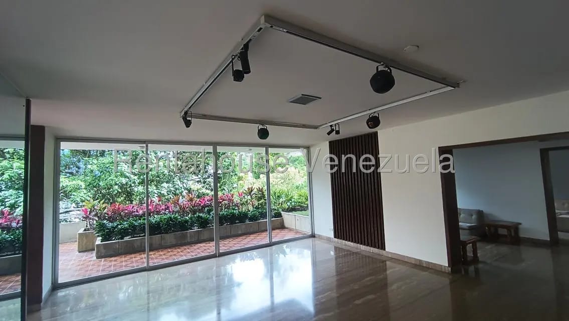 Apartamento (1 Nivel) en Alquiler en Santa Rosa de Lima, Distrito Metropolitano - 73