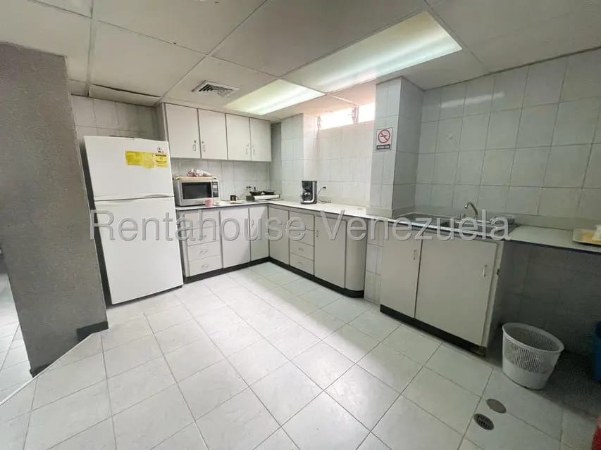 Comercial (Local Comercial) en Venta en La Urbina, Distrito Metropolitano - 20