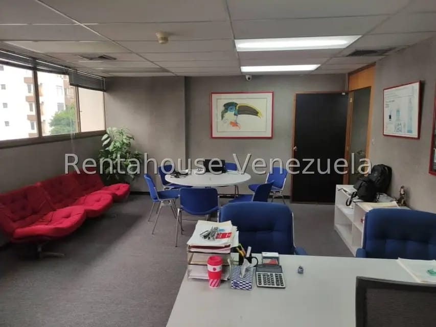 Comercial (Local Comercial) en Venta en La Urbina, Distrito Metropolitano - 4