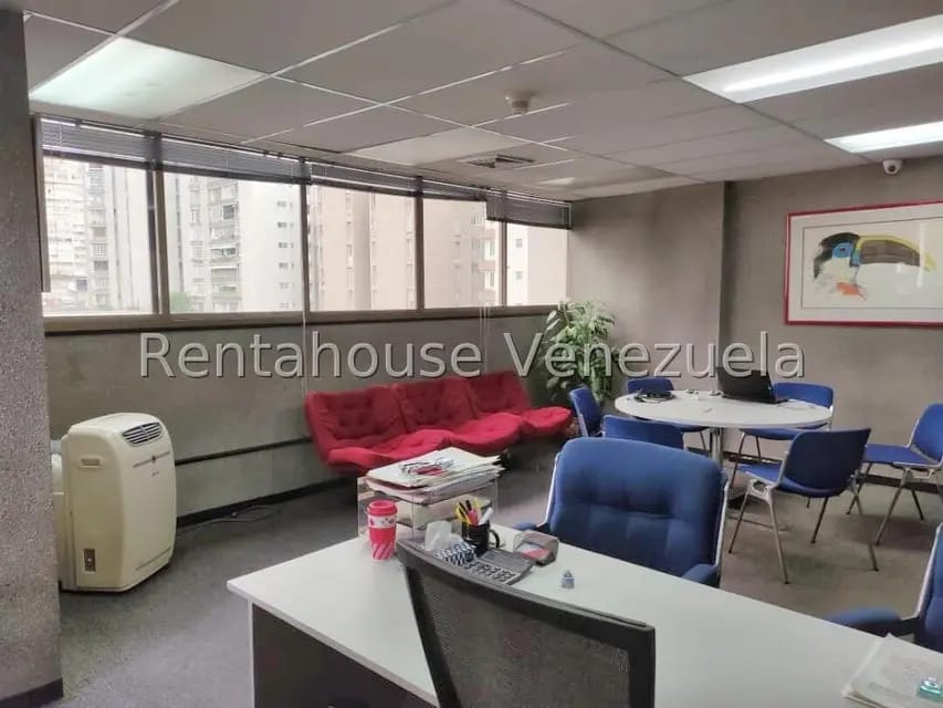 Comercial (Local Comercial) en Venta en La Urbina, Distrito Metropolitano - 5