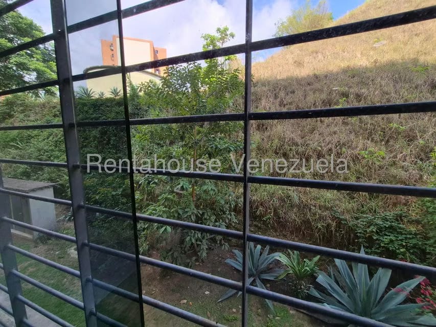 Apartamento (1 Nivel) en Alquiler en Los Naranjos Humboldt, Distrito Metropolitano - 14