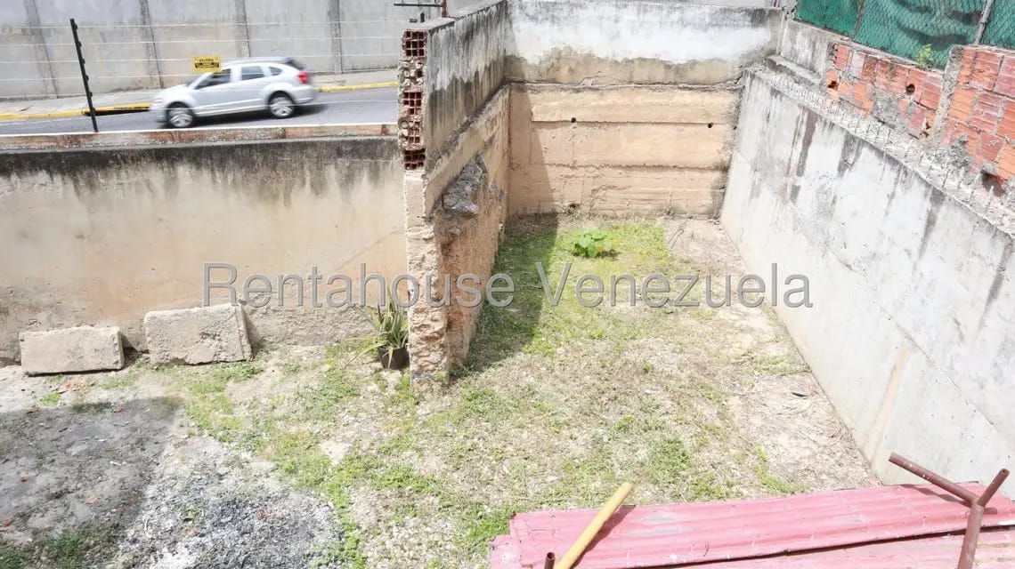 Casa (Multipes Niveles) en Venta en Prados del Este, Distrito Metropolitano - 18
