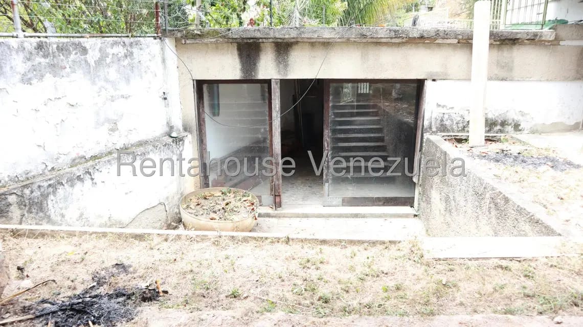 Casa (Multipes Niveles) en Venta en Prados del Este, Distrito Metropolitano - 21