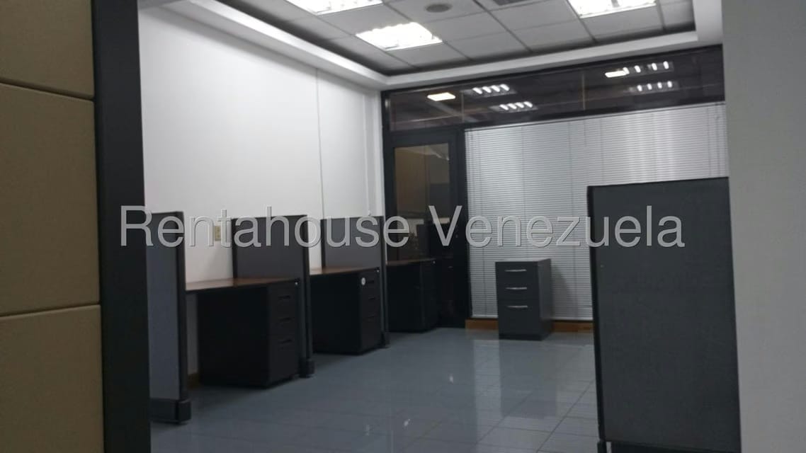 Comercial (Oficina) en Alquiler en La Urbina, Distrito Metropolitano - 22