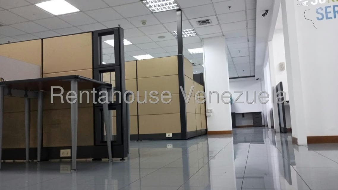 Comercial (Oficina) en Alquiler en La Urbina, Distrito Metropolitano - 27