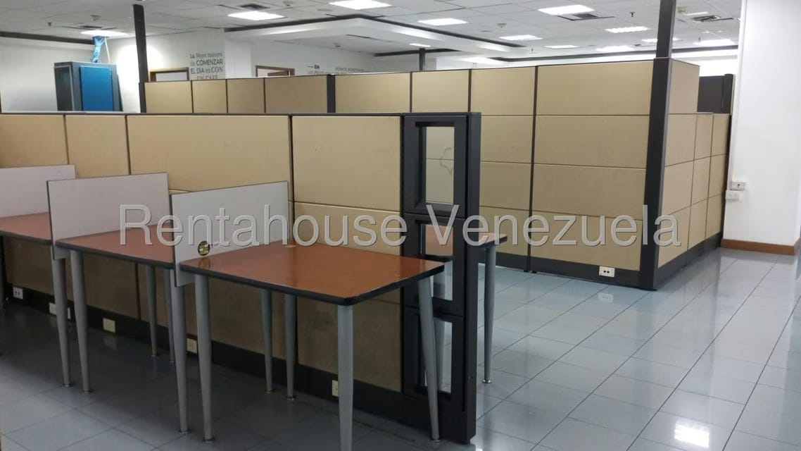 Comercial (Oficina) en Alquiler en La Urbina, Distrito Metropolitano - 28