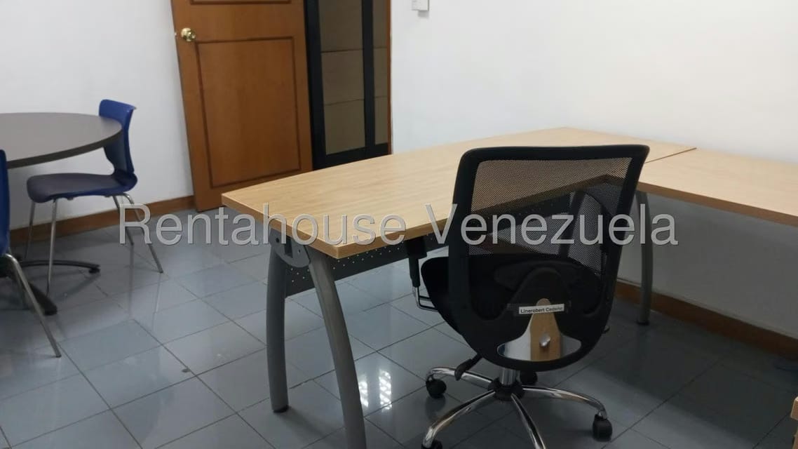 Comercial (Oficina) en Alquiler en La Urbina, Distrito Metropolitano - 35