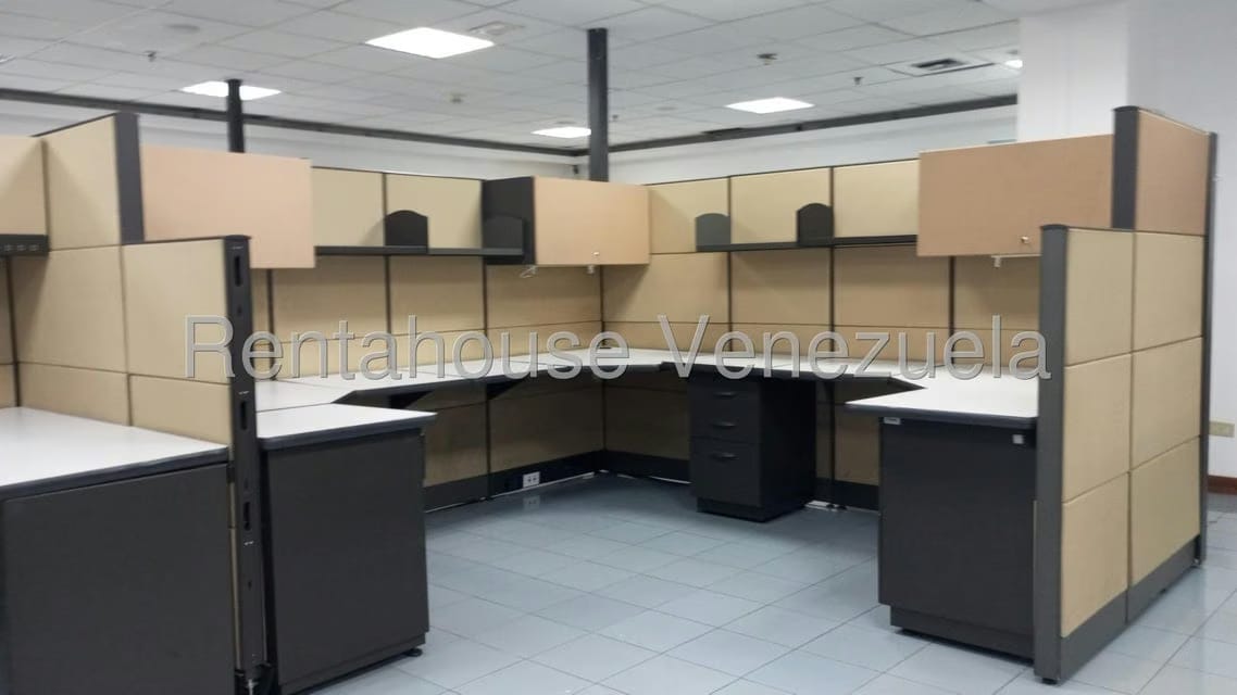 Comercial (Oficina) en Alquiler en La Urbina, Distrito Metropolitano - 38