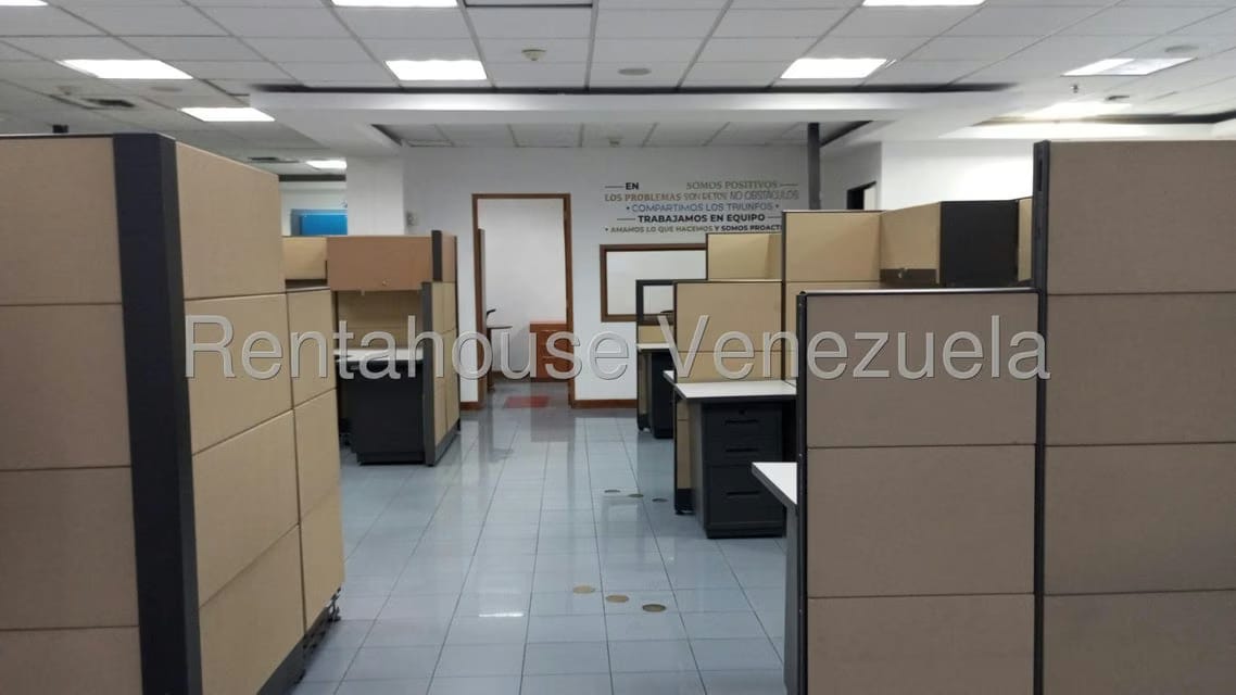 Comercial (Oficina) en Alquiler en La Urbina, Distrito Metropolitano - 40