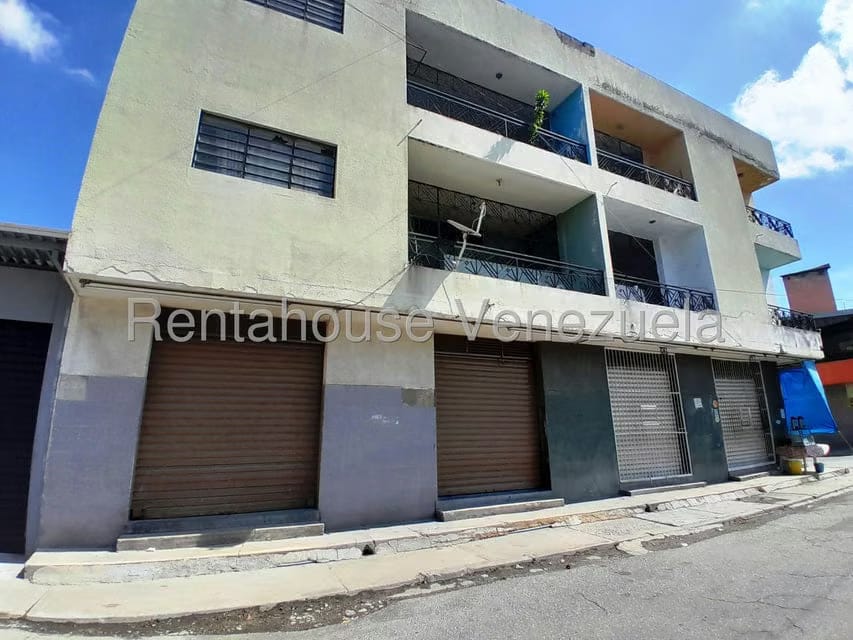 Comercial (Local Comercial) en Alquiler en Piñonal, Aragua - 2