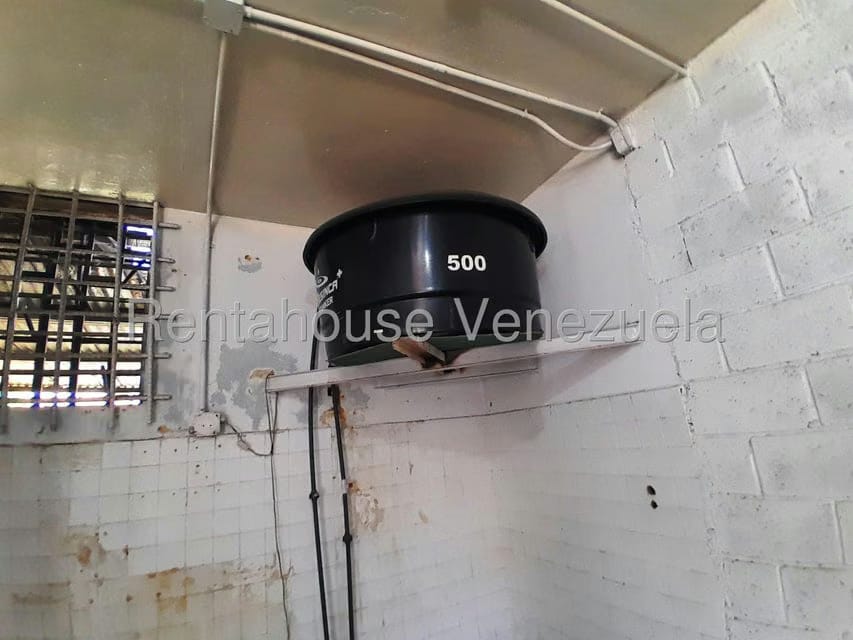 Comercial (Local Comercial) en Alquiler en Piñonal, Aragua - 8
