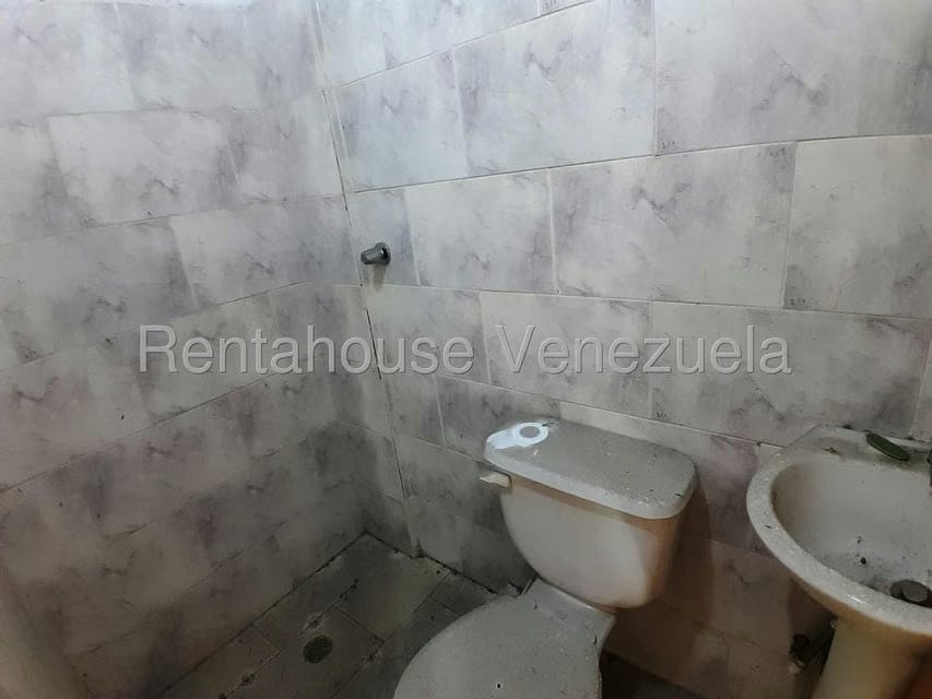 Comercial (Local Comercial) en Alquiler en Piñonal, Aragua - 9