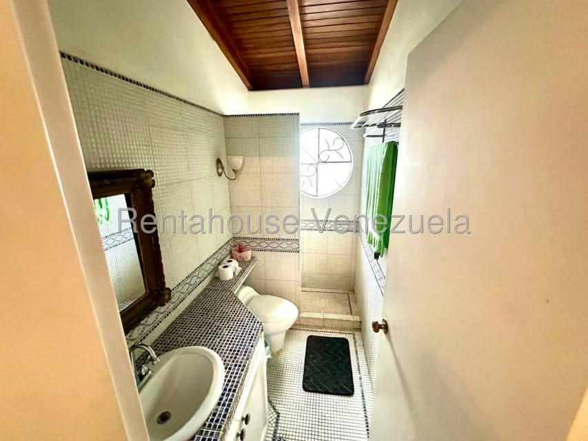 Casa (Duplex) en Venta en Chuao, Distrito Metropolitano - 18
