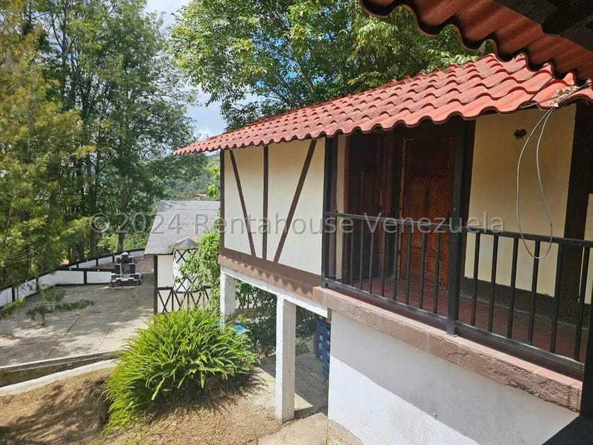 Terreno (Comercial) en Venta en La Colonia Tovar, Aragua - 14