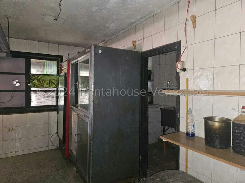 Terreno (Comercial) en Venta en La Colonia Tovar, Aragua - 9