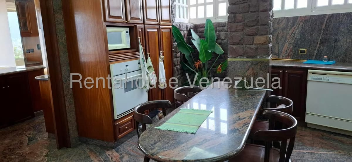 Casa (1 Nivel) en Venta en Macaracuay, Distrito Metropolitano - 27