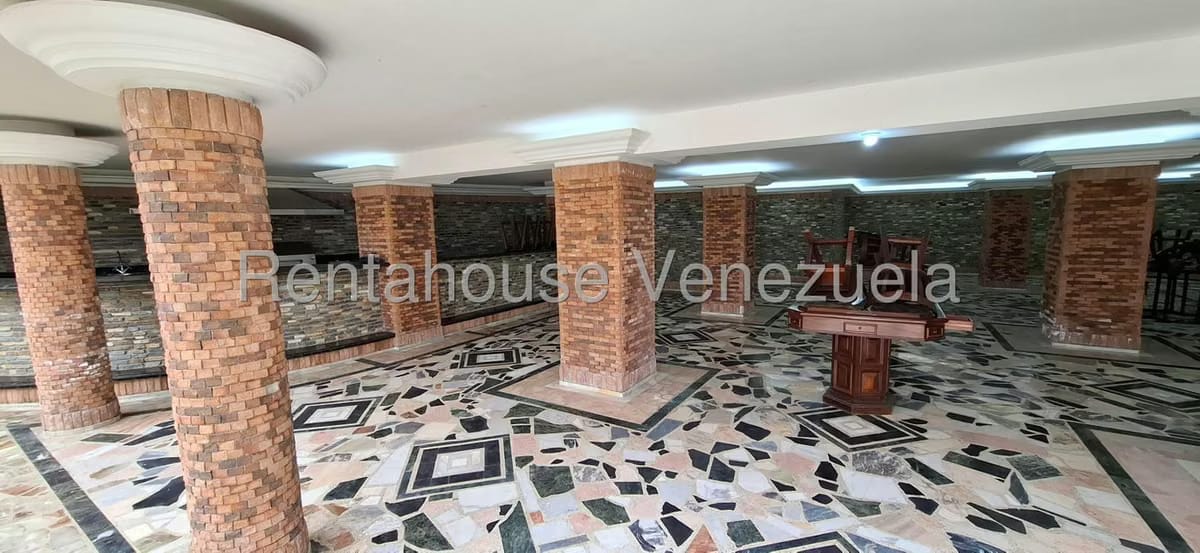 Casa (1 Nivel) en Venta en Macaracuay, Distrito Metropolitano - 39