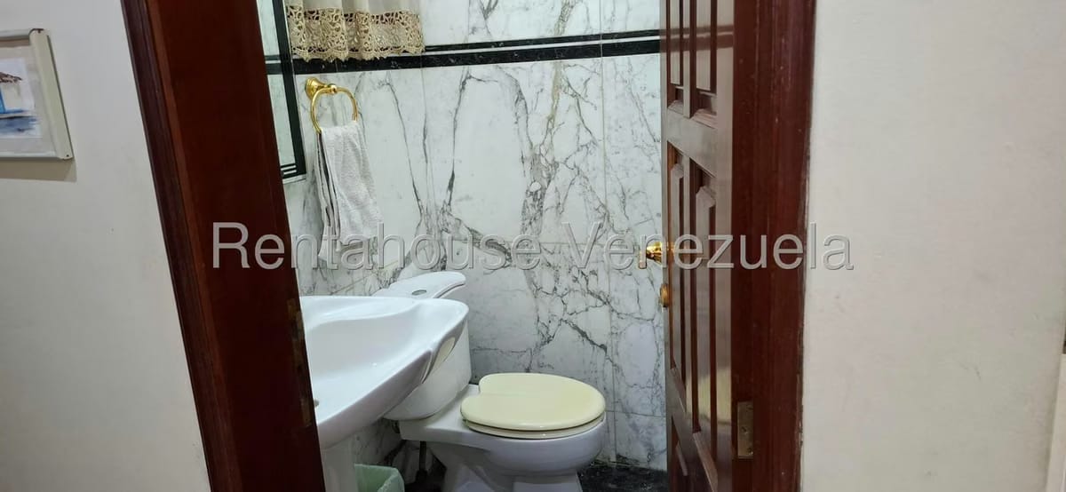 Casa (1 Nivel) en Venta en Macaracuay, Distrito Metropolitano - 6