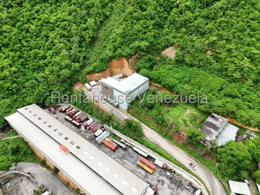 Comercial (Edificio) en Venta en Mampote, Miranda - 4