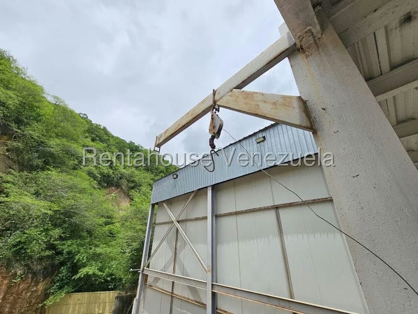 Comercial (Edificio) en Venta en Mampote, Miranda - 45