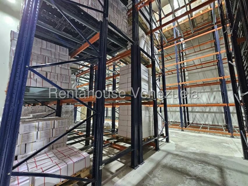 Comercial (Edificio) en Venta en Mampote, Miranda - 50