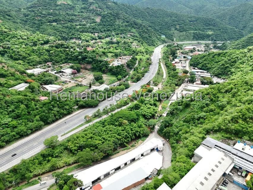 Comercial (Edificio) en Venta en Mampote, Miranda - 6