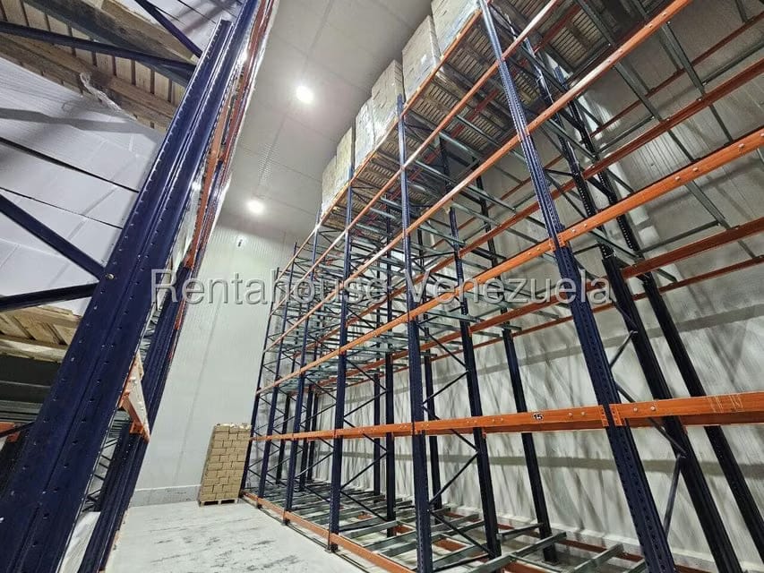 Comercial (Edificio) en Venta en Mampote, Miranda - 53