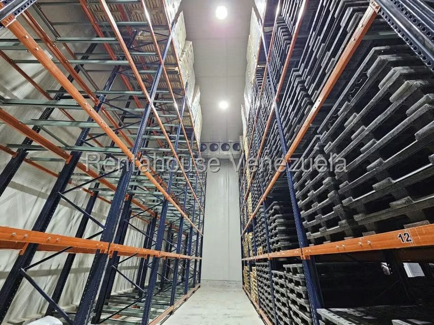 Comercial (Edificio) en Venta en Mampote, Miranda - 54