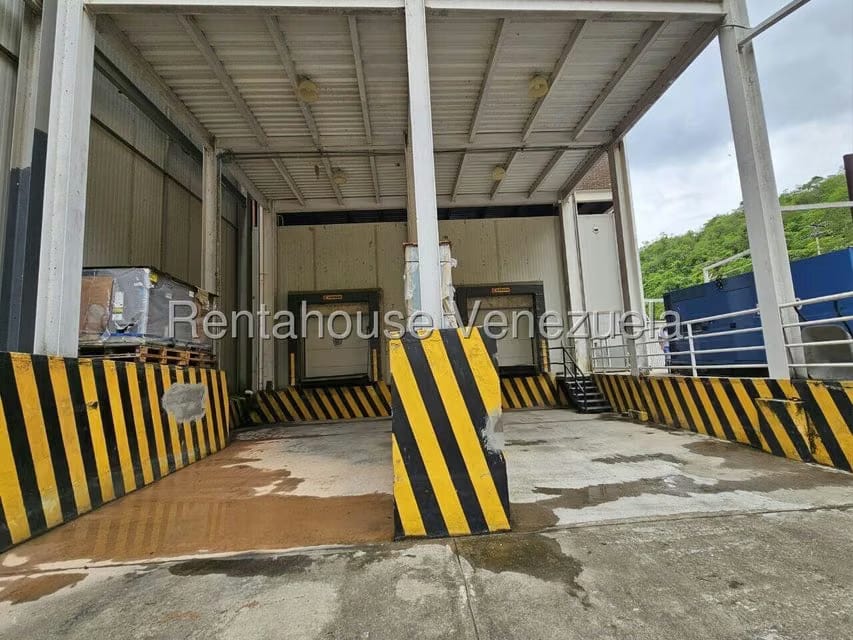 Comercial (Edificio) en Venta en Mampote, Miranda - 10