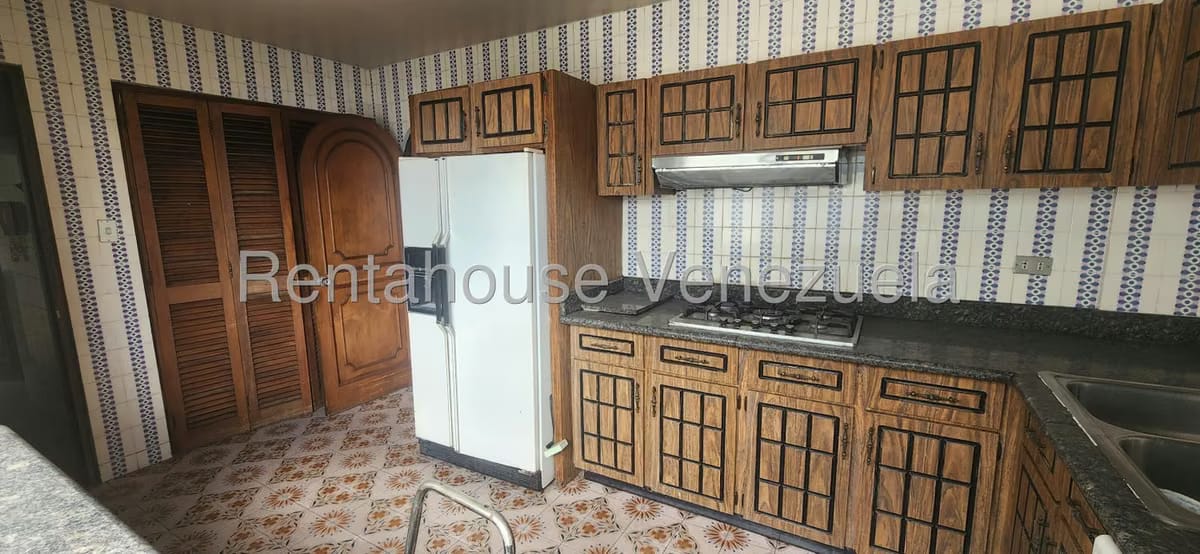 Apartamento (Penthouse) en Venta en La Florida, Distrito Metropolitano - 8