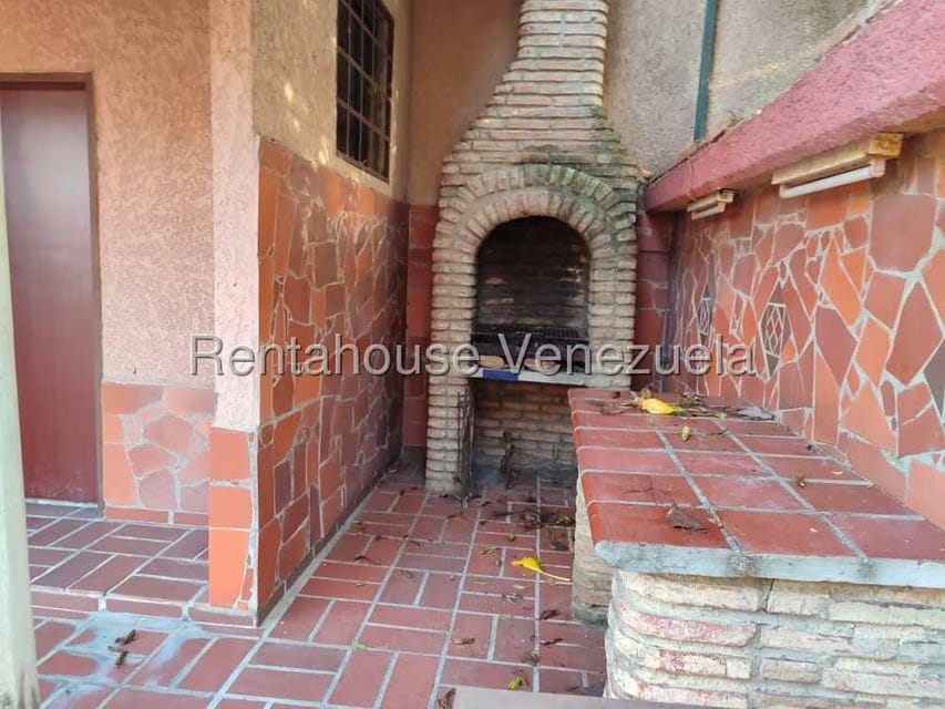 Casa (Multipes Niveles) en Venta en Colinas De Santa Rosa, Lara - 56