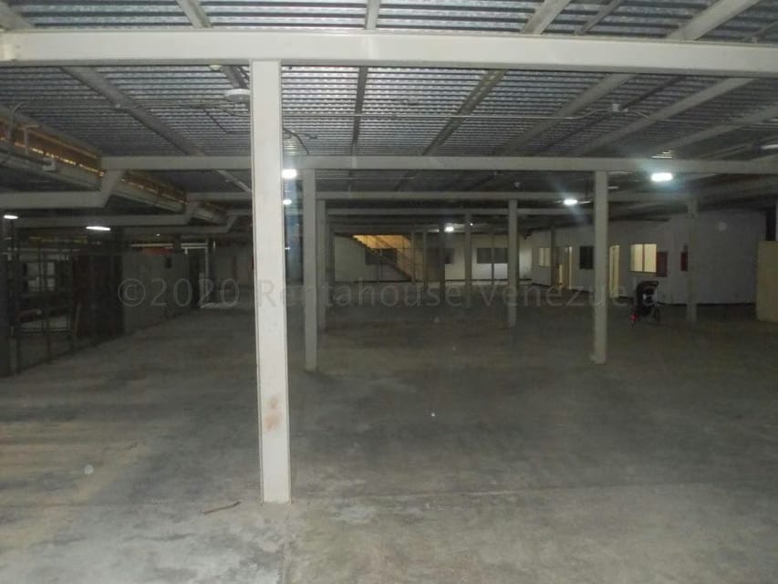 Comercial (Galpon - Deposito) en Venta en Mariche, Distrito Metropolitano - 25