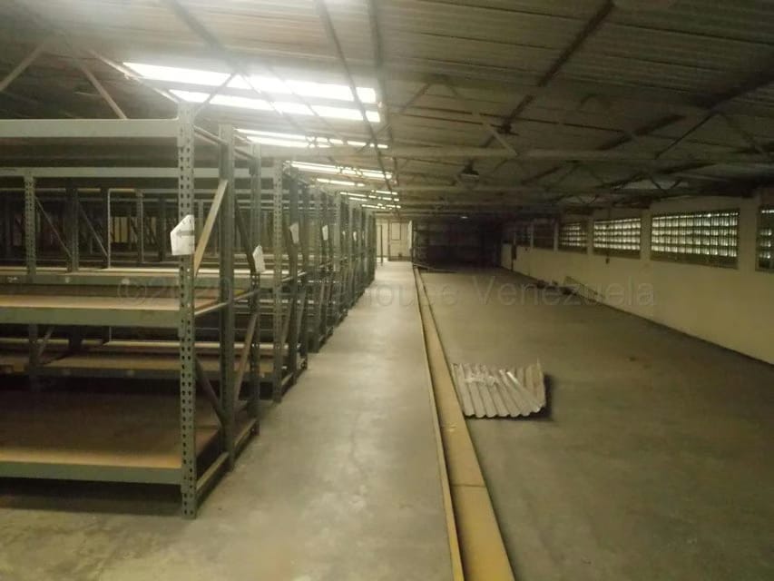 Comercial (Galpon - Deposito) en Venta en Mariche, Distrito Metropolitano - 28
