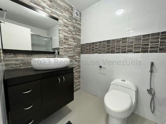 APARTAMENTO EN ALQUILER – YENNIEF ROJAS - 5