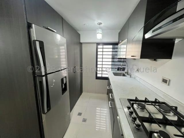 APARTAMENTO EN ALQUILER – YENNIEF ROJAS - 9