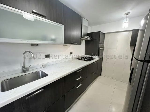 APARTAMENTO EN ALQUILER – YENNIEF ROJAS - 10