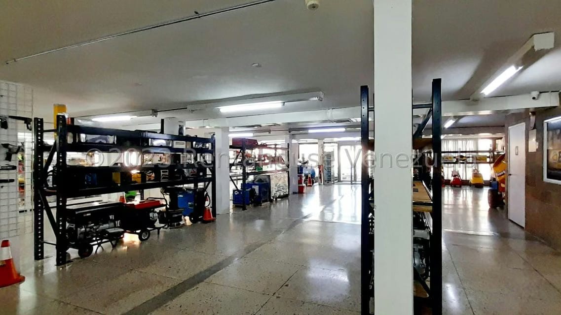 Comercial (Local Comercial) en Venta en Santa Rita, Zulia - 21