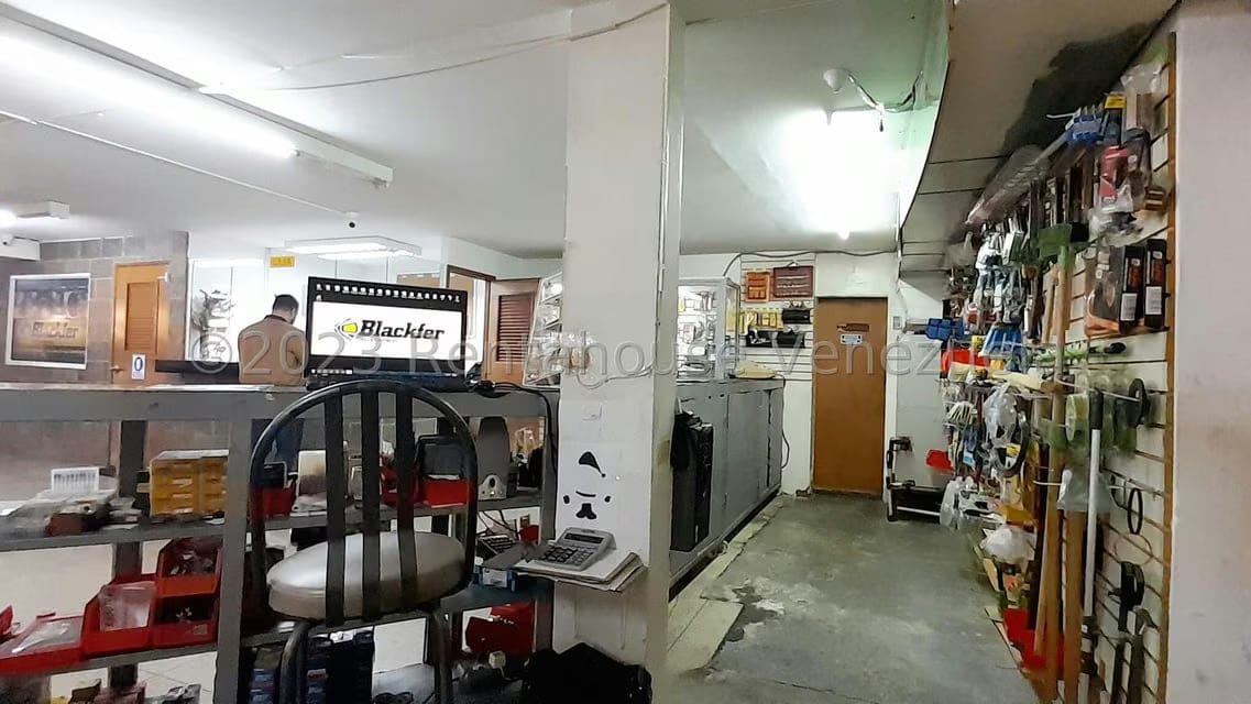 Comercial (Local Comercial) en Venta en Santa Rita, Zulia - 22