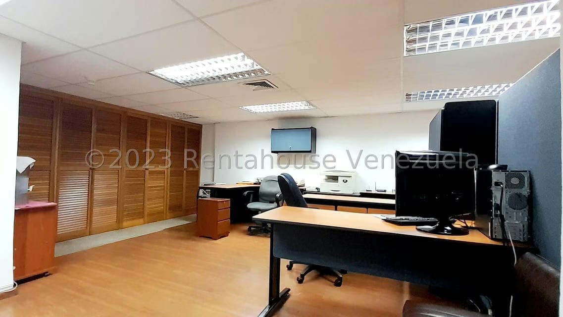 Comercial (Local Comercial) en Venta en Santa Rita, Zulia - 31