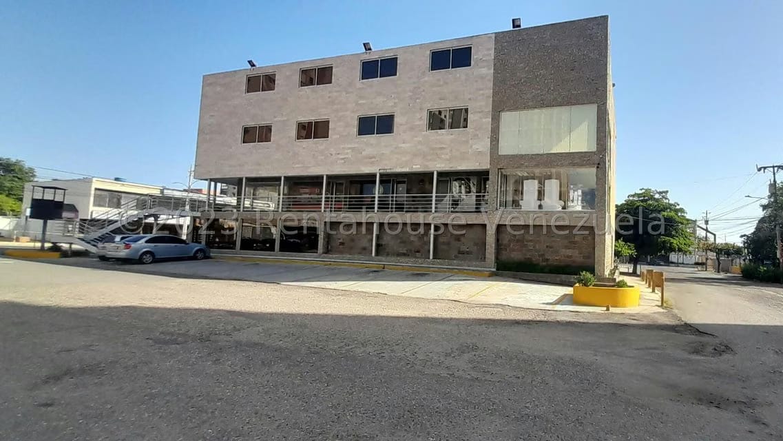 Comercial (Local Comercial) en Venta en Santa Rita, Zulia - 7