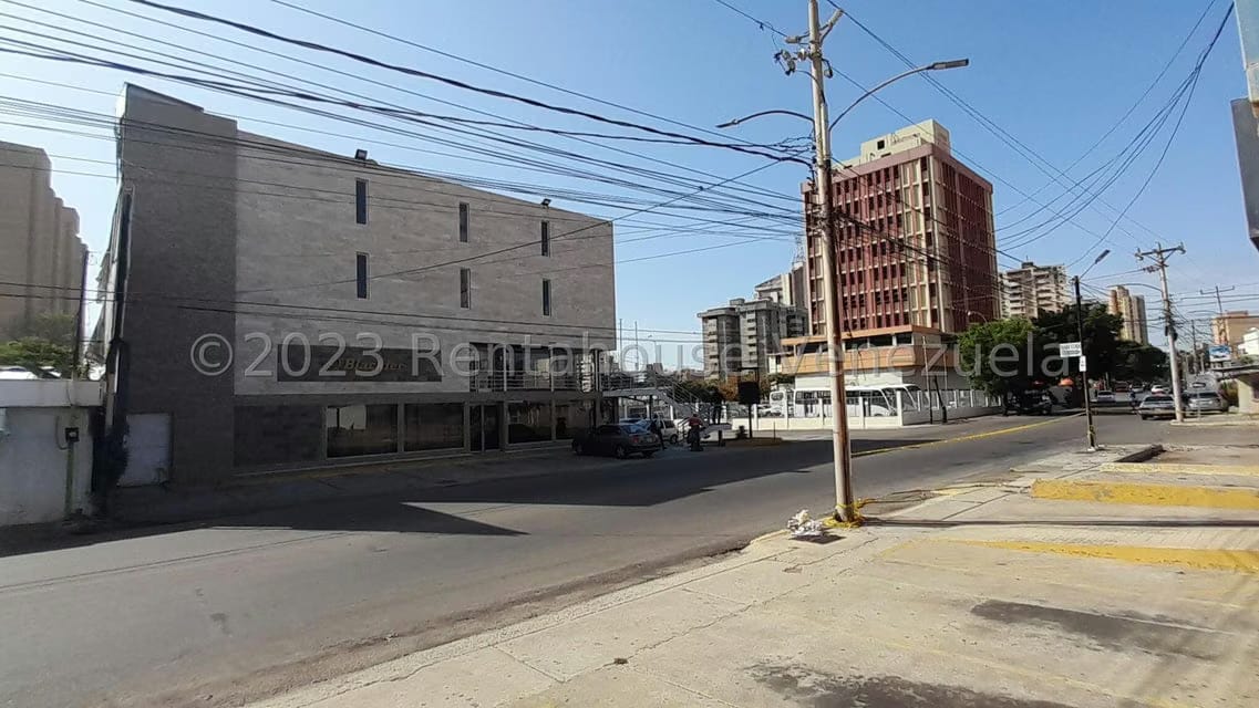 Comercial (Local Comercial) en Venta en Santa Rita, Zulia - 9