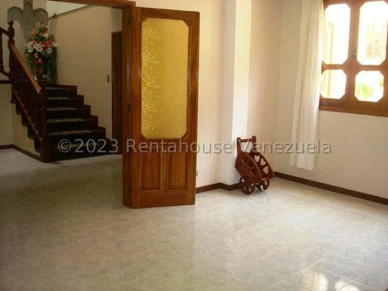 Casa (Duplex) en Venta en Colinas de Santa Monica, Distrito Metropolitano - 6
