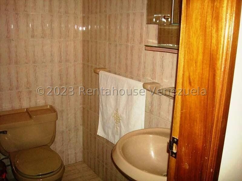 Casa (Duplex) en Venta en Colinas de Santa Monica, Distrito Metropolitano - 7
