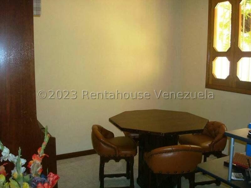 Casa (Duplex) en Venta en Colinas de Santa Monica, Distrito Metropolitano - 8