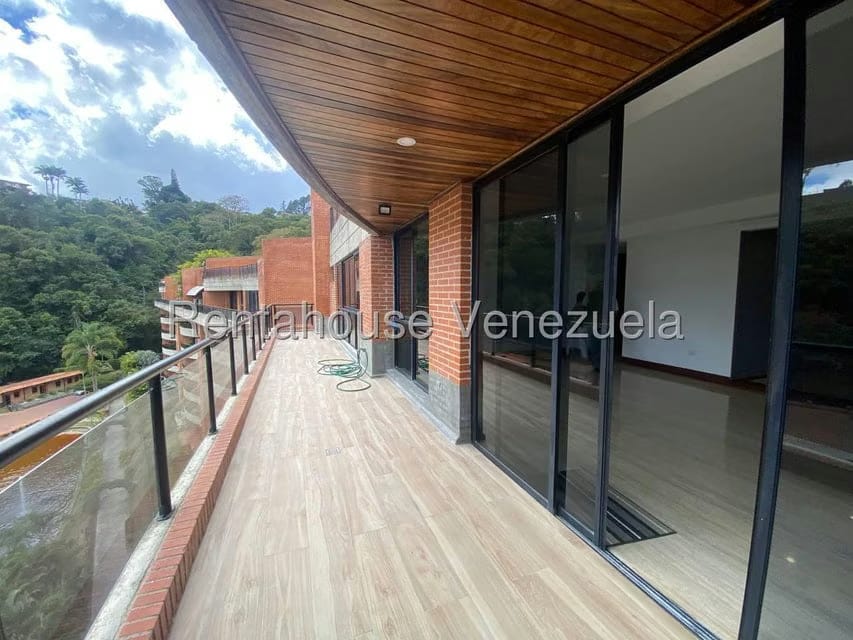 Apartamento (1 Nivel) en Venta en La Lagunita Country Club, Distrito Metropolitano - 4