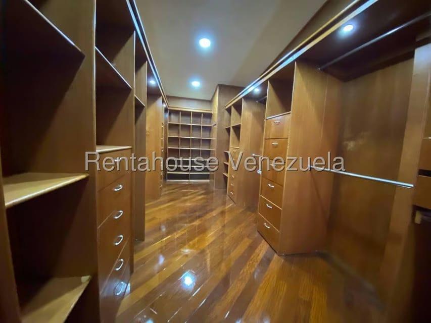 Apartamento (1 Nivel) en Venta en La Lagunita Country Club, Distrito Metropolitano - 57
