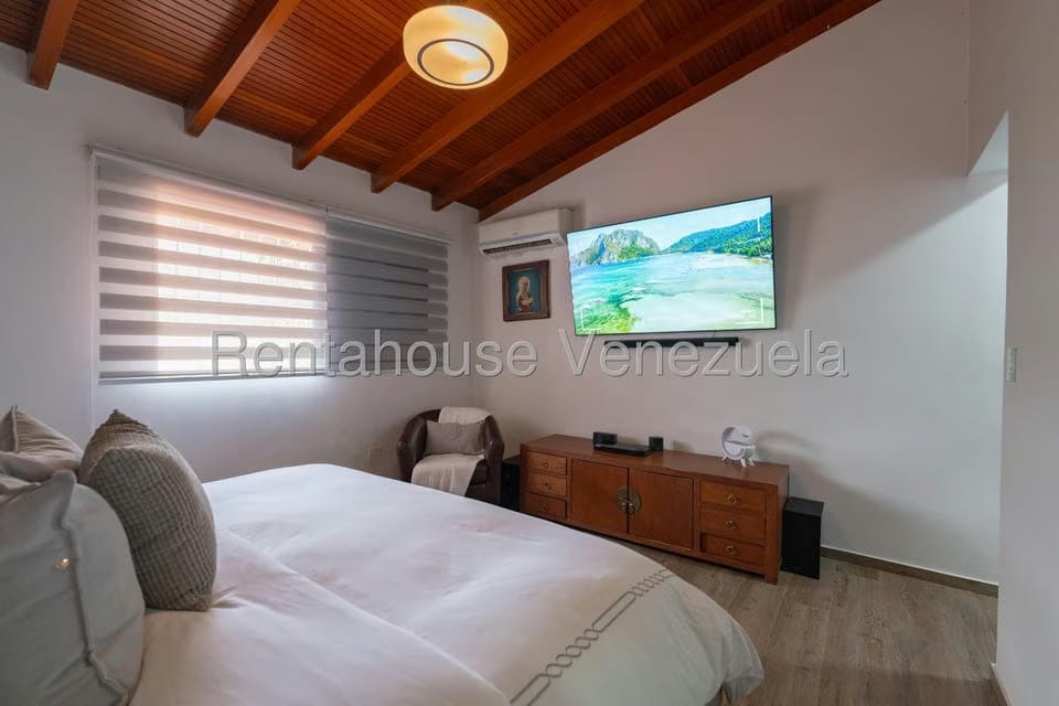 Casa (Duplex) en Venta en Santa Ines, Distrito Metropolitano - 36