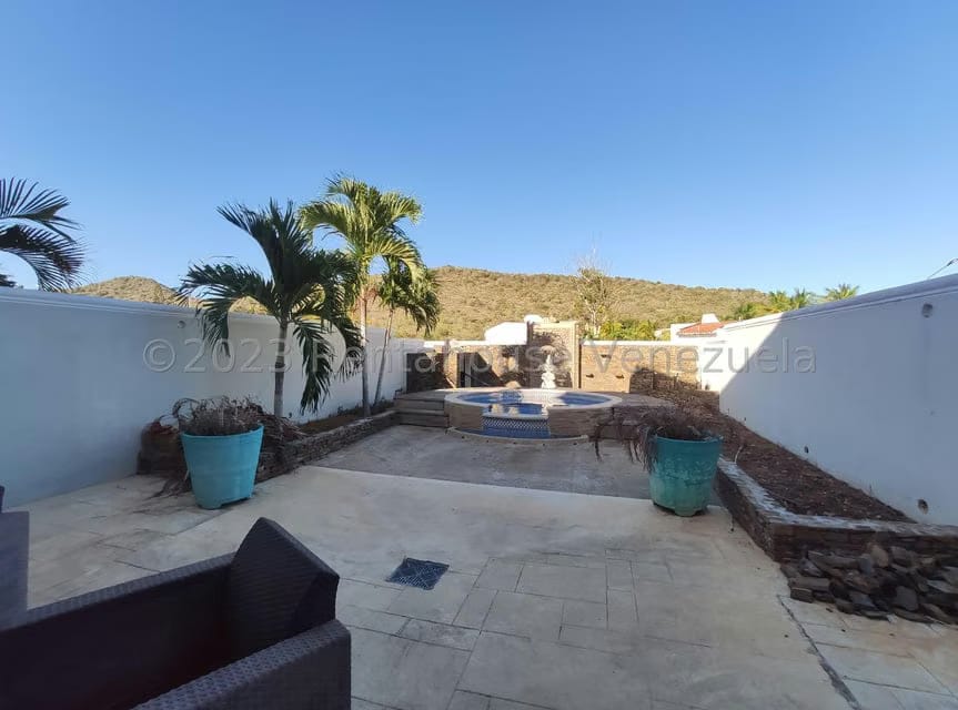 Townhouse (Duplex) en Venta en Pampatar, Nueva Esparta - 14